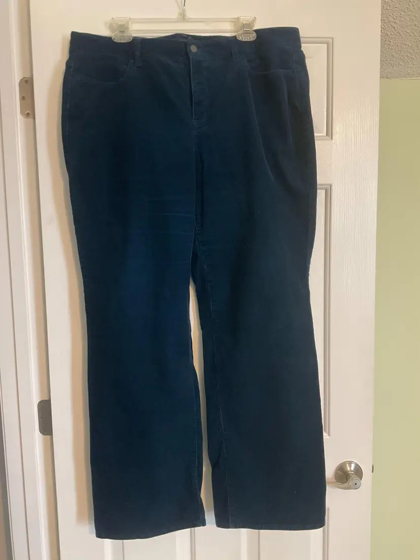 Talbots Woman Curvy Corduroy pants