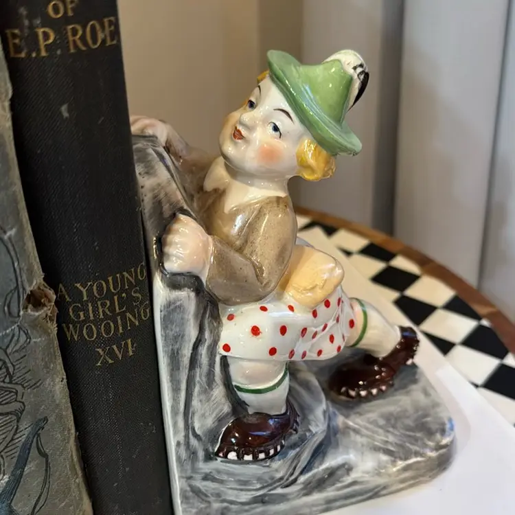 Mountain Climbing Vintage Book Ends