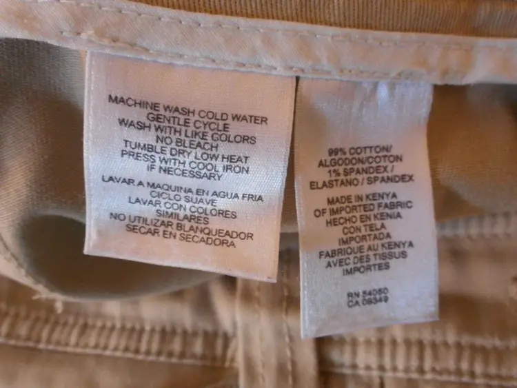 Jones New York Size 10 beige flat front cotton blend Womens shorts