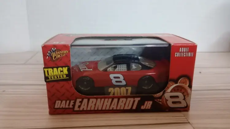 WINNERS CIRCLE DALE JR #8 MONTE CARLO 1/64TH BLACK TOP BUD CAR 2007