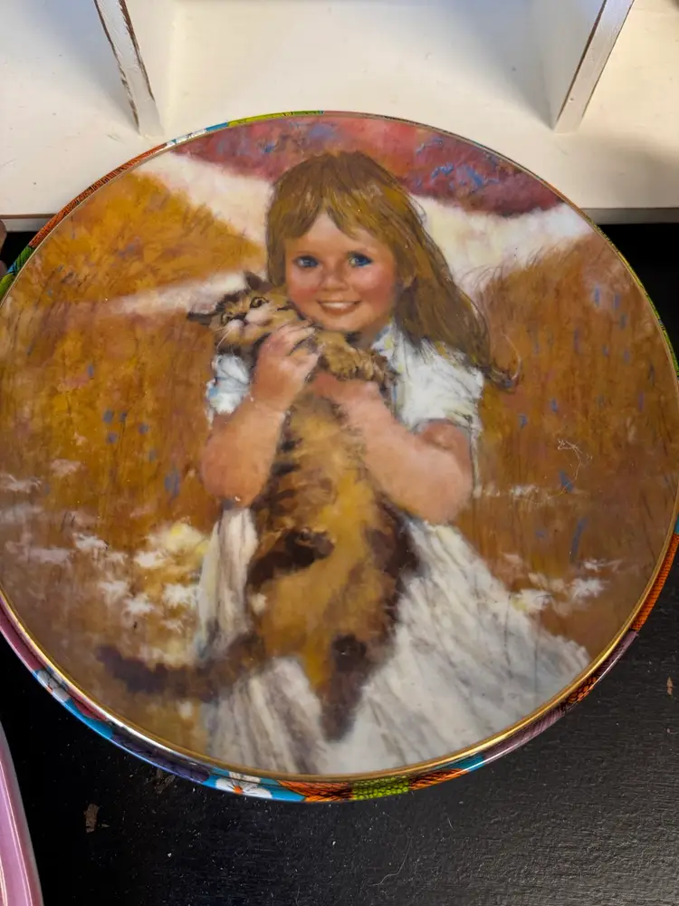 My Kitty 1980 Decorative Plate