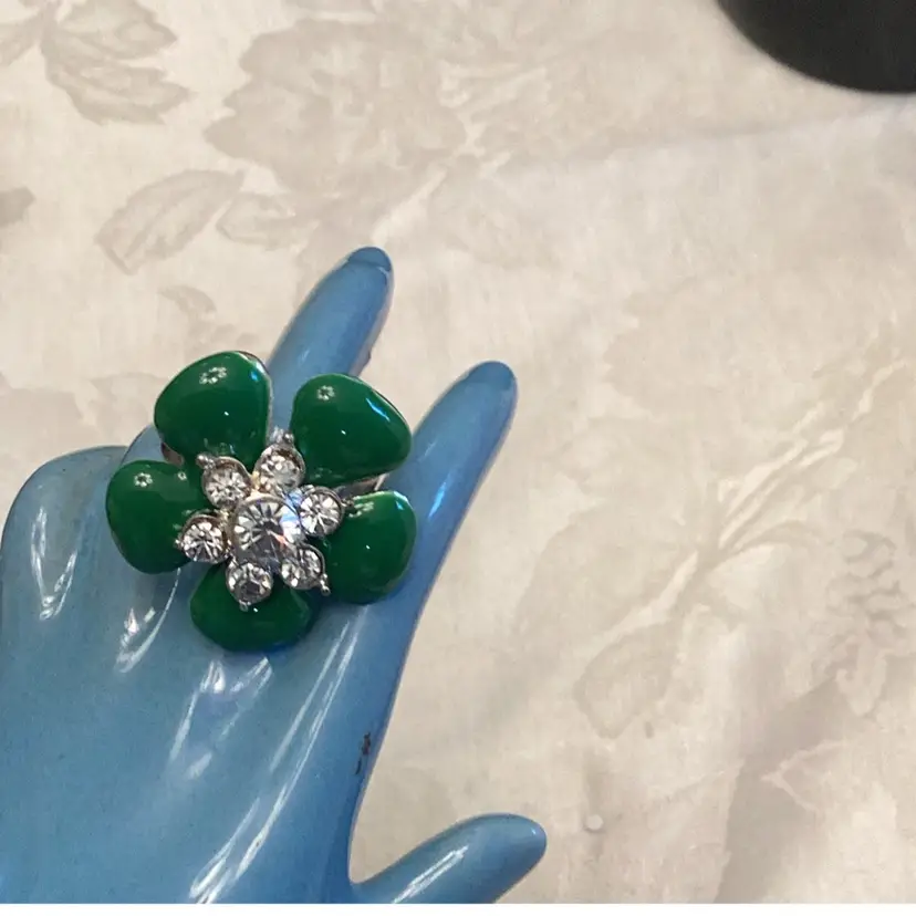 Adjustable Ring