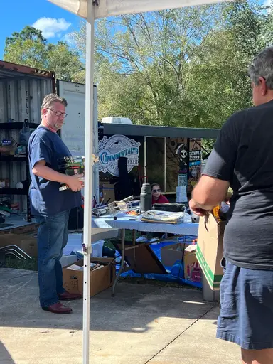 Trash To Cash Commonwealth Picker garage sale live