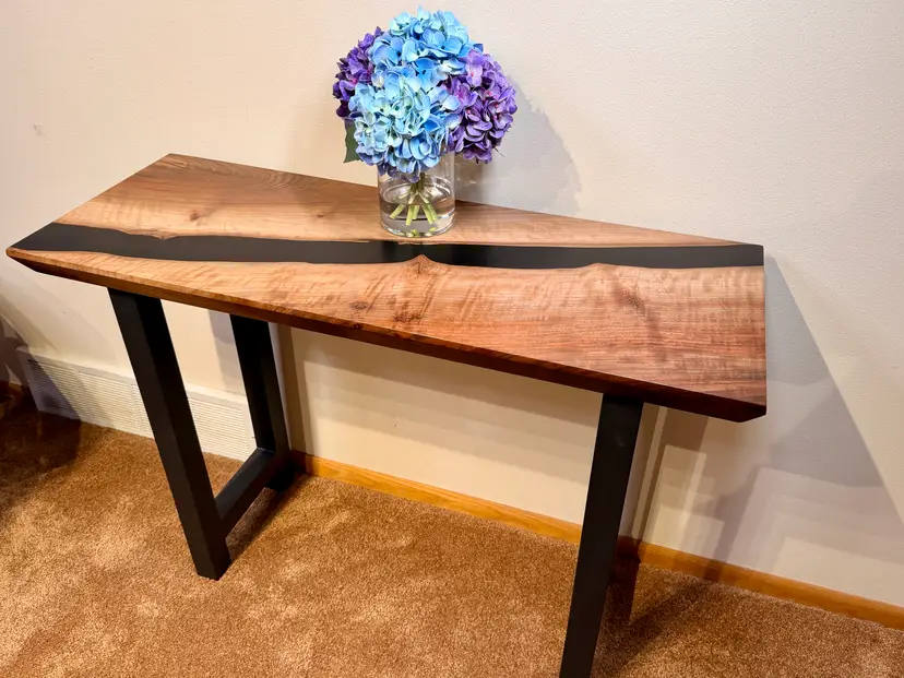 Pinnacle Reserve Console Table