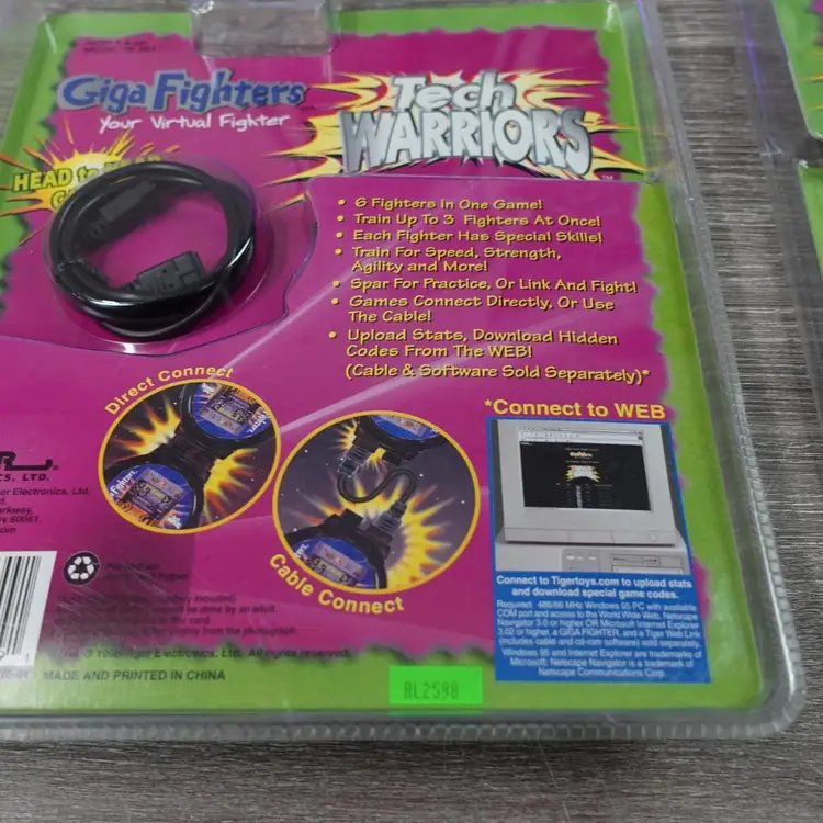 Giga Fighters Tiger Electronics Tech Warriors 2 pack NEW