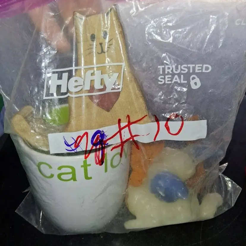 GRAB BAG #10 CAT THEMED