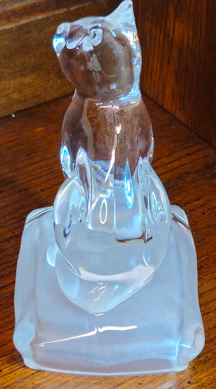 Cristal D'Arques France Cat Clear Lead Crystal Figurine w/ Frosted Glass Base