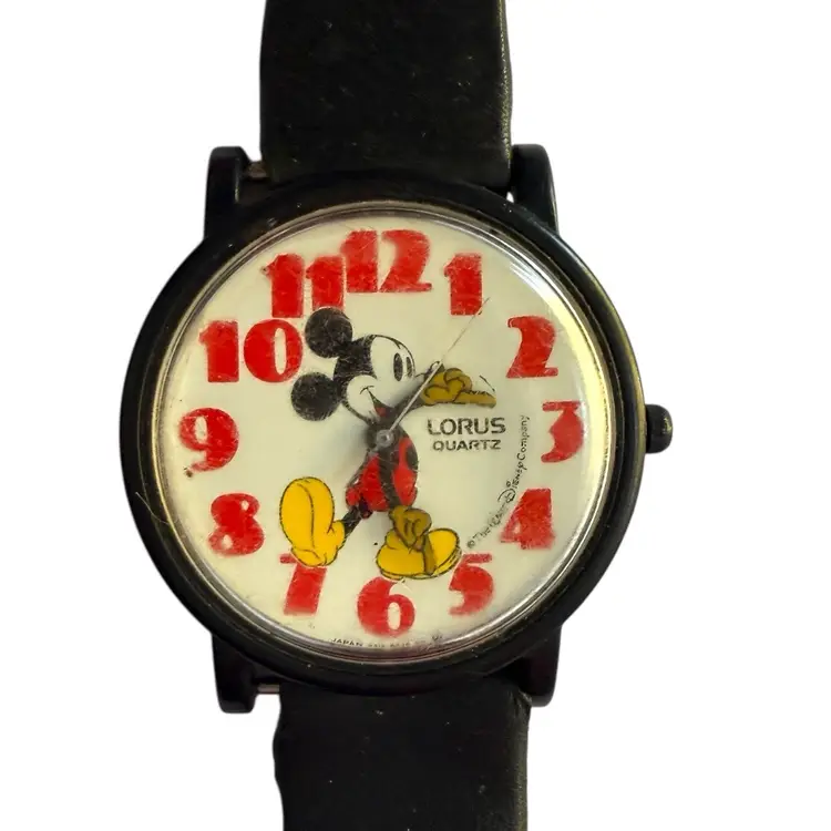 Disney Watch 35 LORUS Vintage Traditional Outfit Mickey Mouse Watch