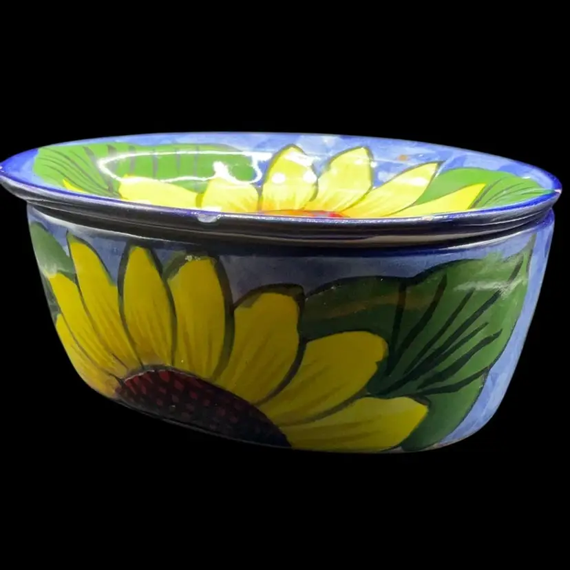 R. Venegas Talavera Mexico Lead Free Sunflower Soap Dish 5” X 3” **As Is**