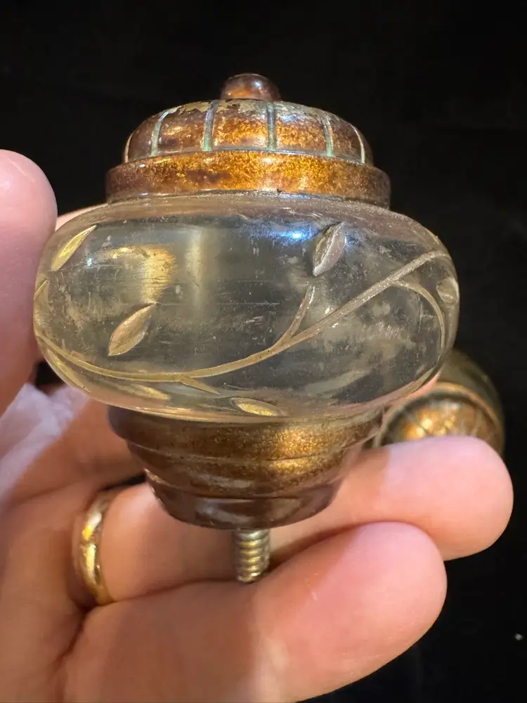 Set two Vintage Lucite Glowy Knobs