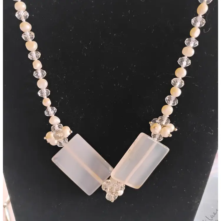 #01 Vintage Pearl and Crystal Beaded Necklace with Rectangular Accents