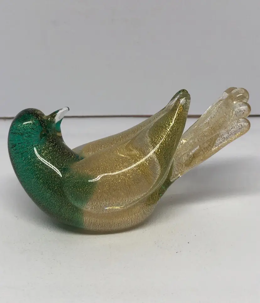 Murano Archimede Seguso Hand-Blown with Aventurine Glass Dove / Bird