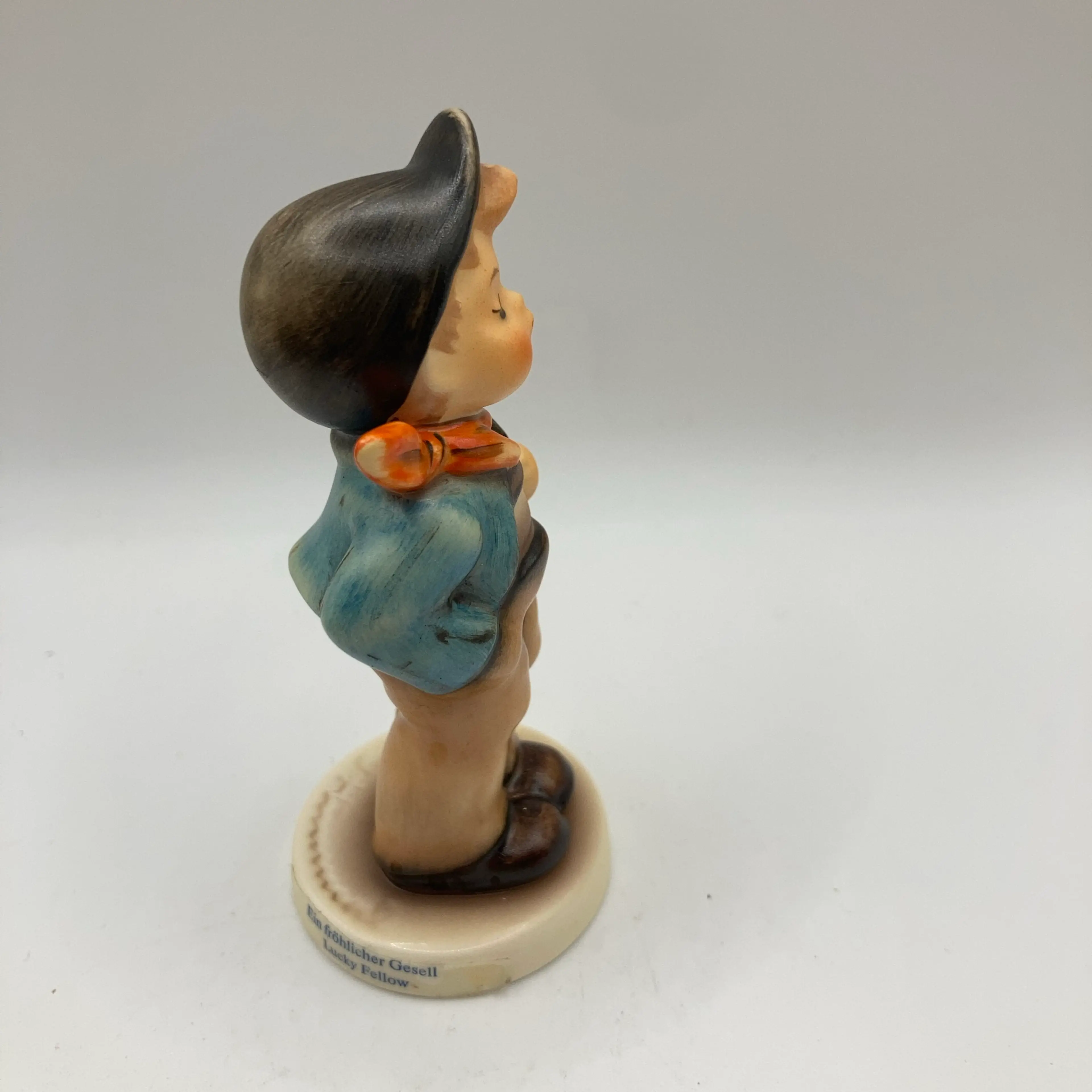Image 4 of 8