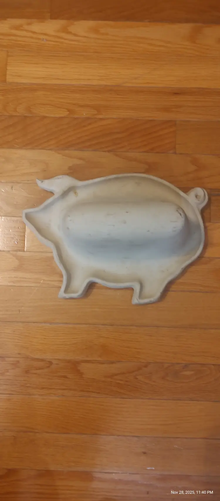 Natural stone pig bacon cooker