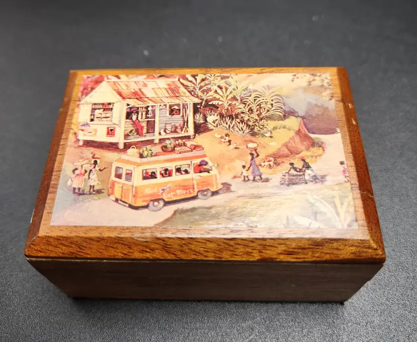 Vintage Wooden Annabella Trinket Box