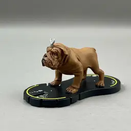 Marvel Heroclix Lockjaw #001 Bulldog Wizkids 2005 English Bulldog Brown