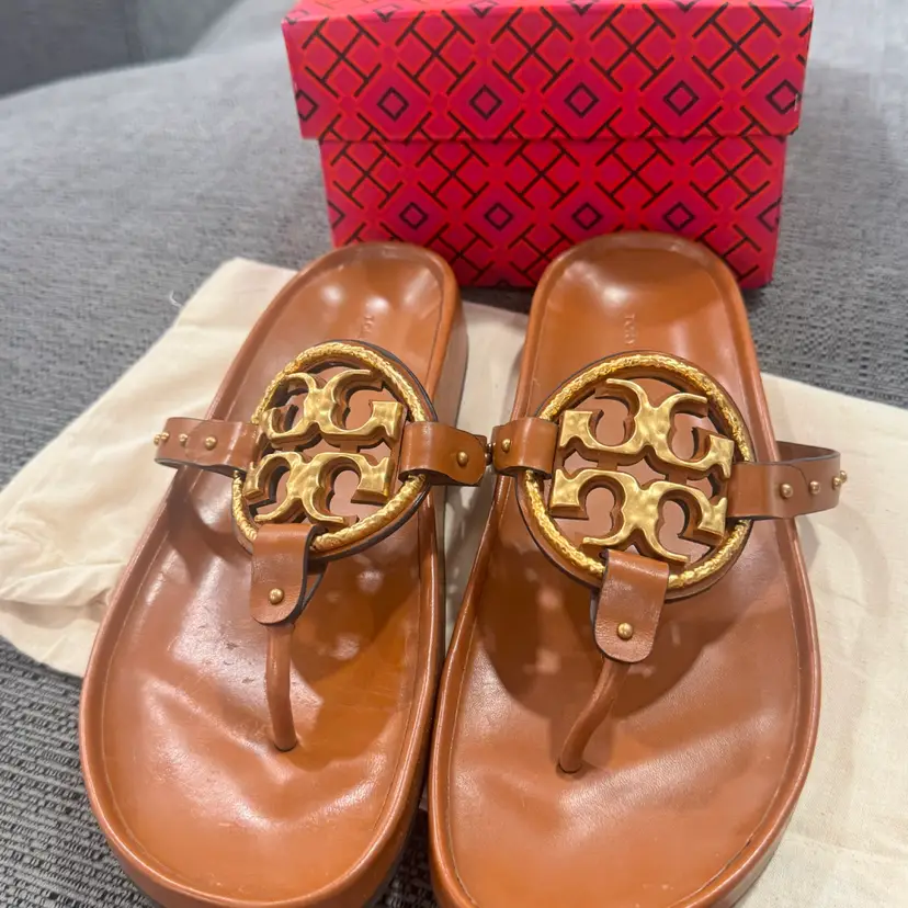 Tory Burch Caramel Corn Miller Sandals Size 8