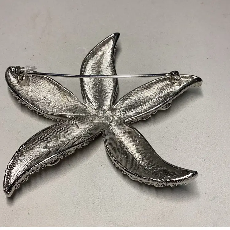 Large Starfish Silvertone Brooch 3.5” - Signed Coro