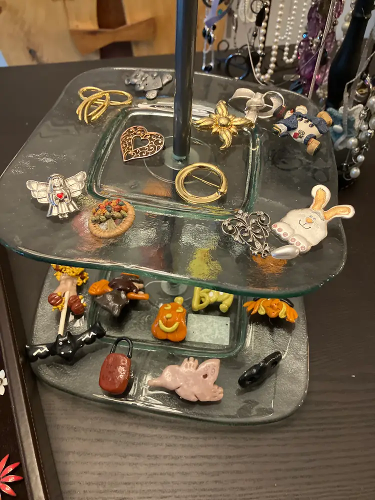 Earrings, Brooches, Bracelets, And Necklaces 