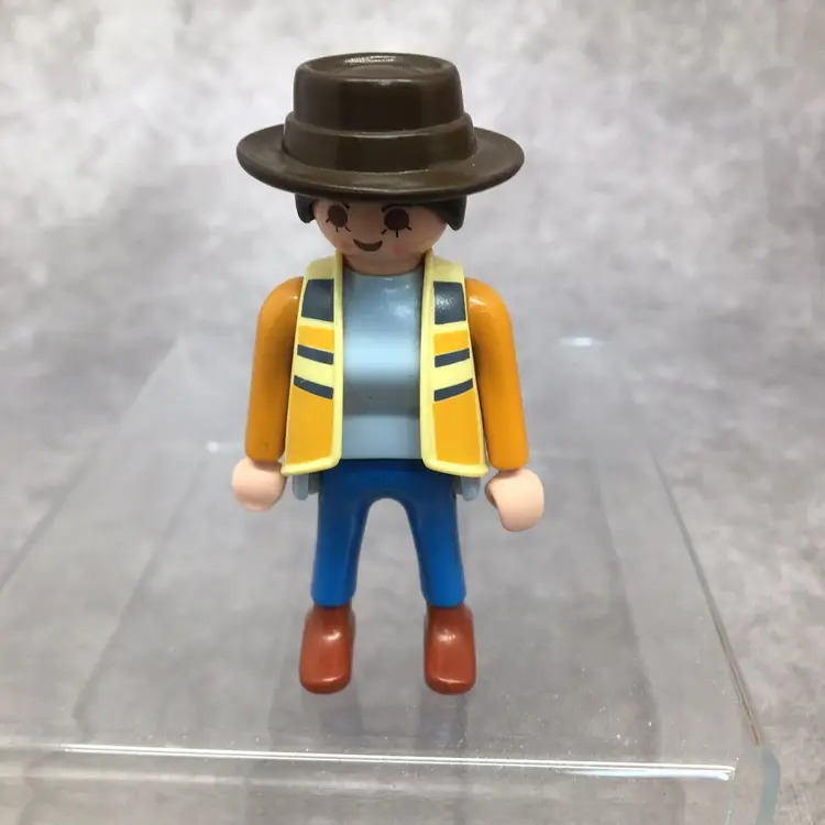 Playmobil Country Farm Girl w/Hat