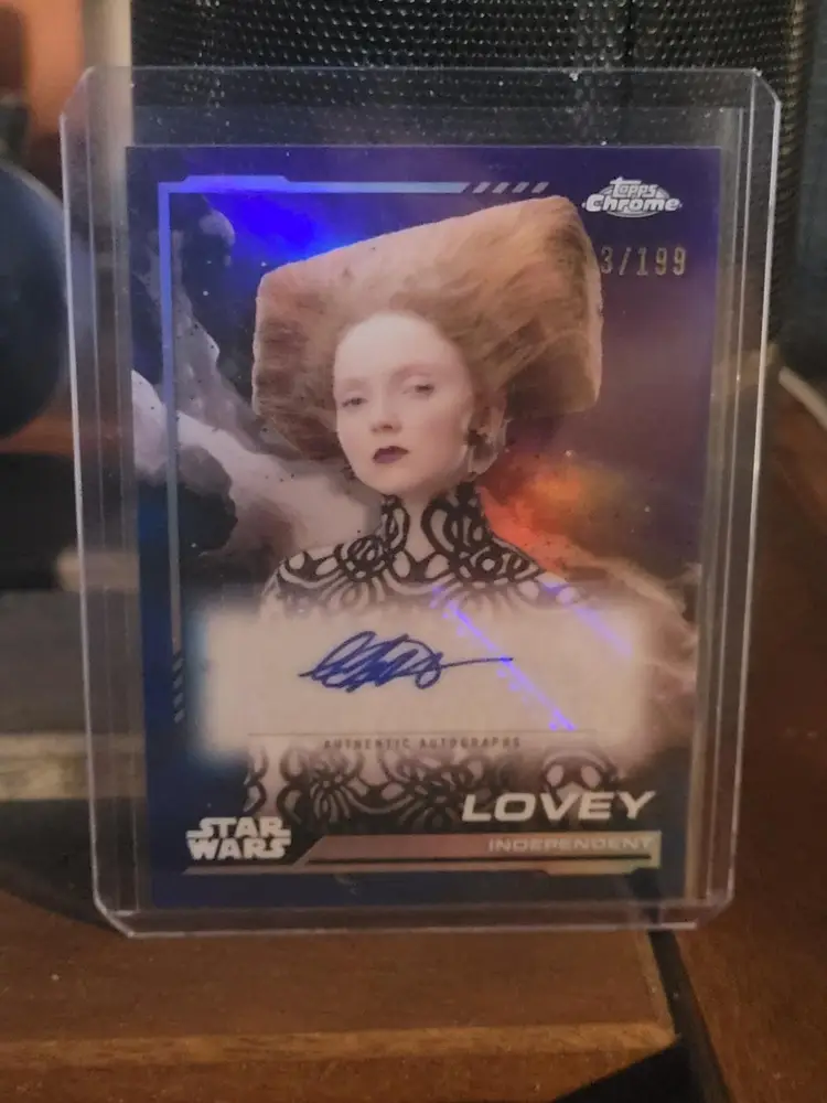 2024 Star Wars Topps Chrome Lily Cole - Lovey Purple Refractor Auto /199