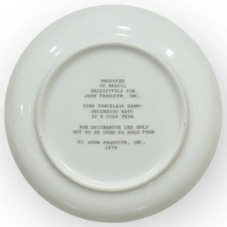Vintage Avon Porcelain with 22kt Gold Trim Butterfly Trinket Dish 1979
