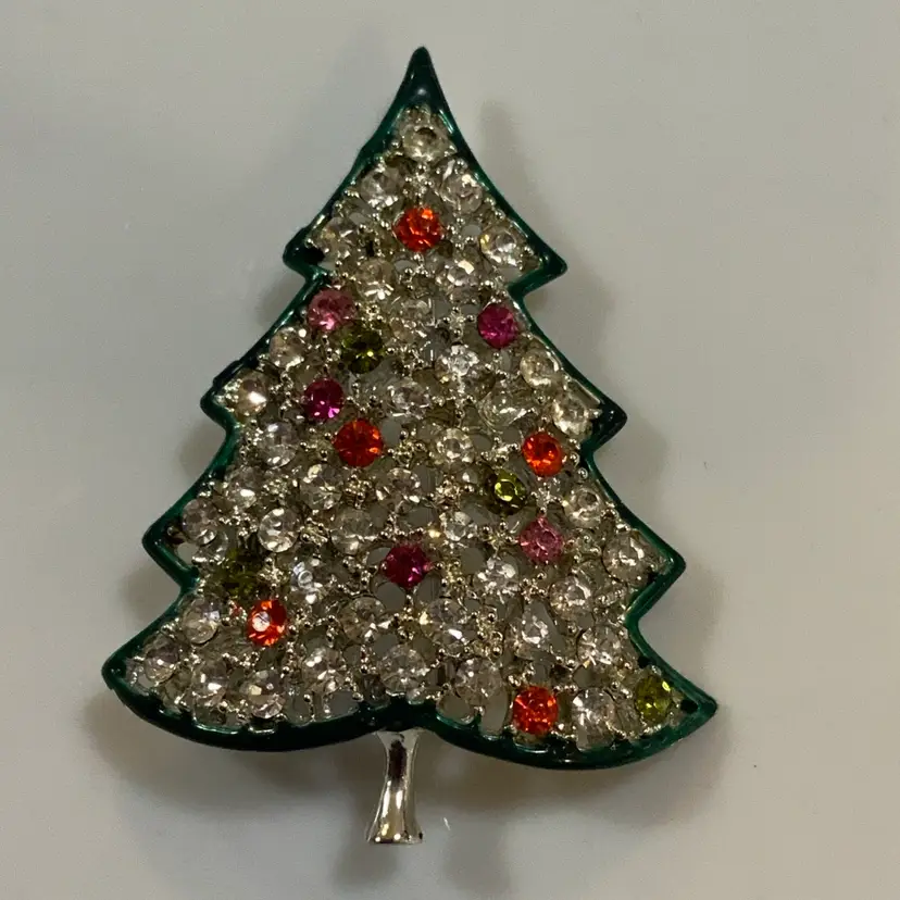 Monet Brooch Pin Rhinestones Christmas Tree #N-25