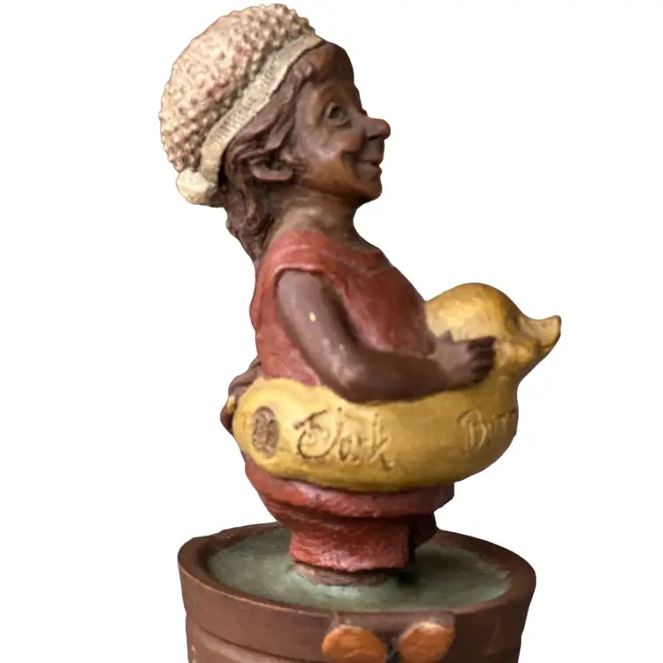 Artist Signed Thomas Clark “Butterfly” Women In A Barrel Rubber Duck #88- 5” Figuring/ Retired /Collectors Item 🦋