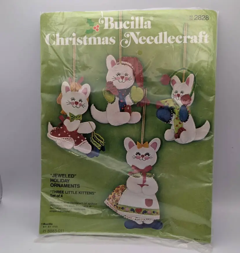 Vtg Bucilla Christmas Needlepoint Kit Jeweled Ornaments 3 Little Kittens