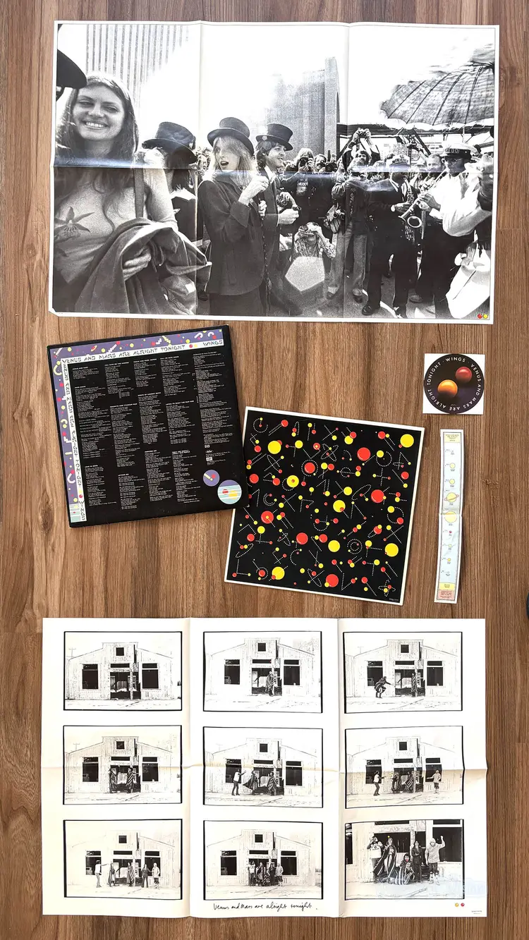 Wings - Venus and Mars (1975) Vinyl LP + POSTER • Paul & Linda McCartney
