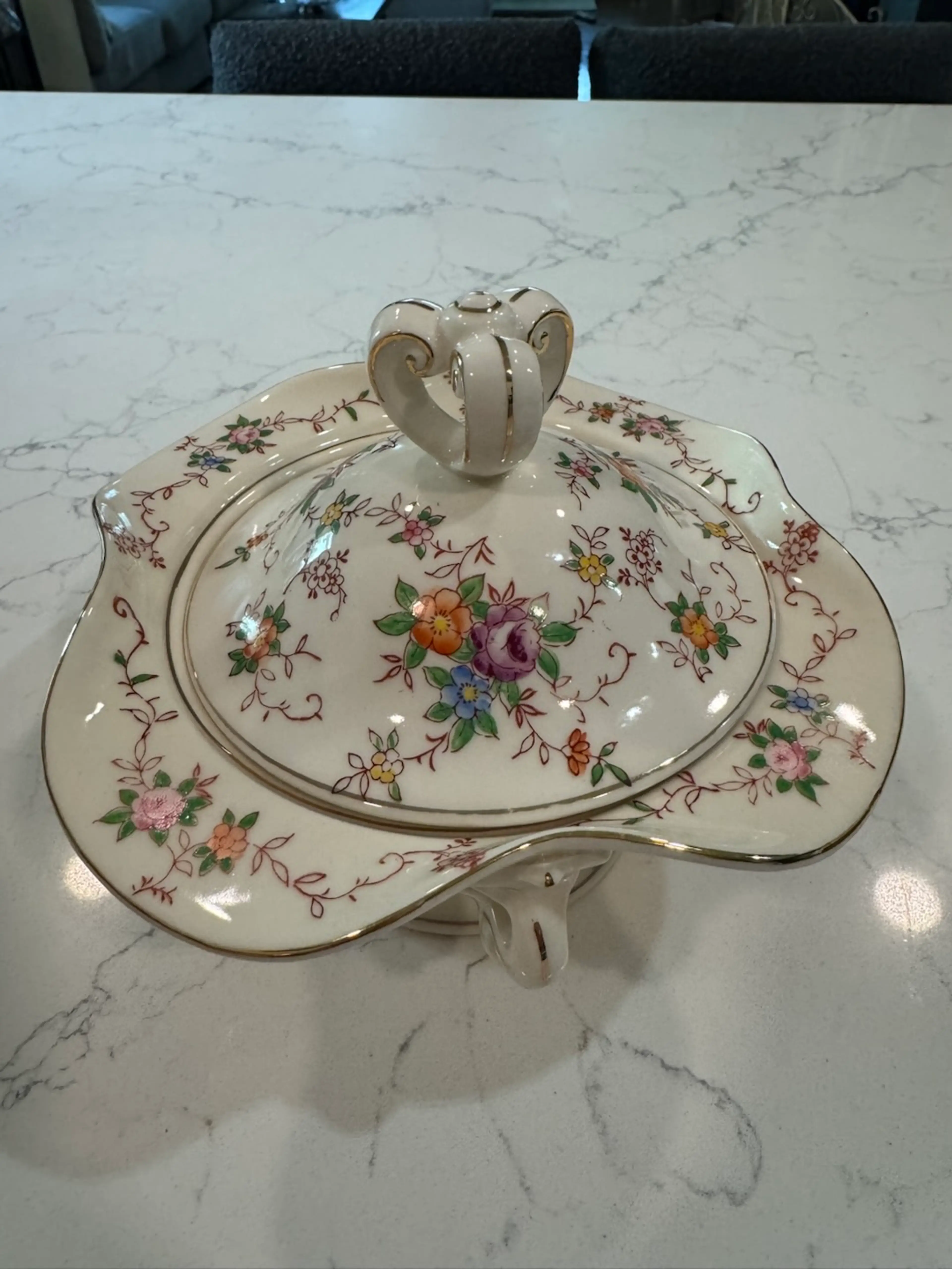 Image 1 of 6