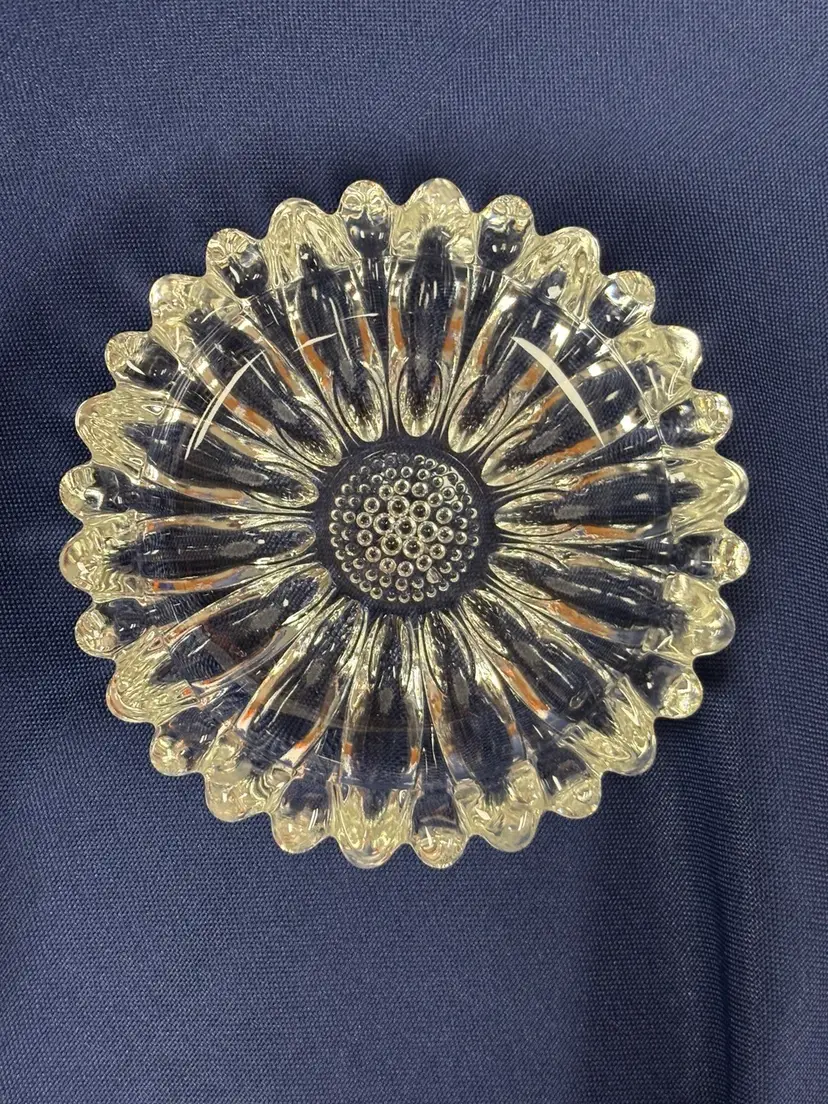 VTG Clear Glass Hazel Atlas Daisy Sunflower Retro Trinket Dish Or Candle Holder