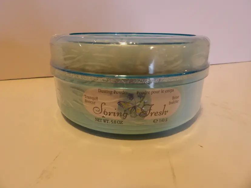 +*- NOS Spring Fresh Dusting Powder Belcam 5oz TRANQUIL BREEZE Sealed