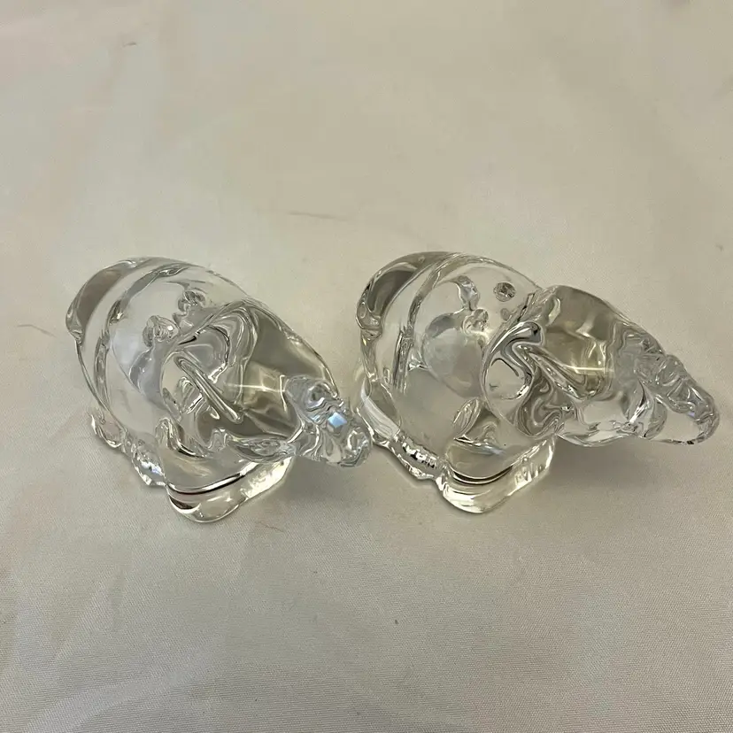 Vintage Lucite/Acrylic Clear Elephant Salt & Pepper Shakers