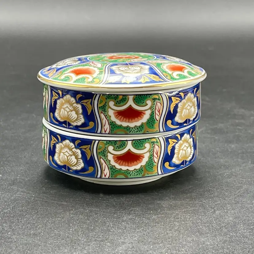 Imari Ware OMC Japanese Stackable Trinket Dish Vintage Set of 2