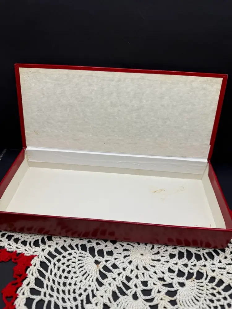 Red Vintage Jewelry/Trinket Box