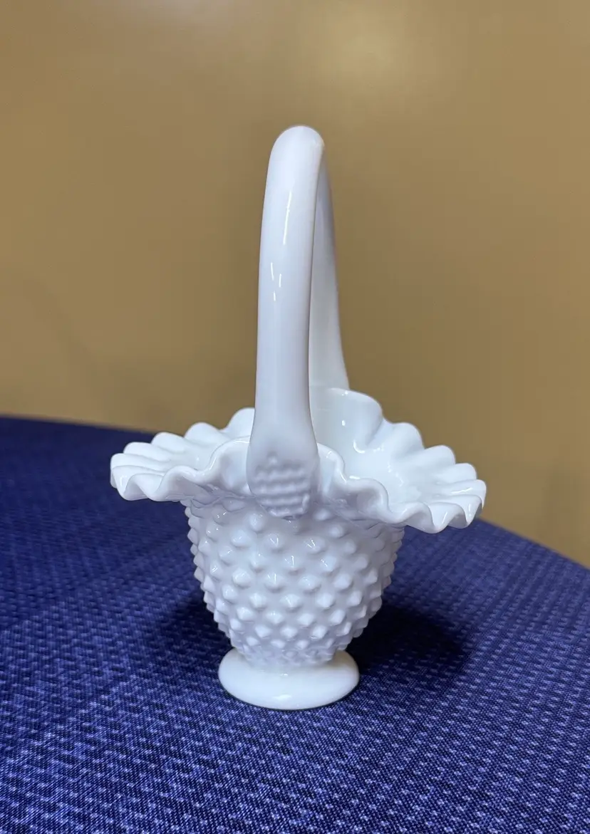 Fenton White Milk Glass Hobnail Small Basket With Ruffled Edge