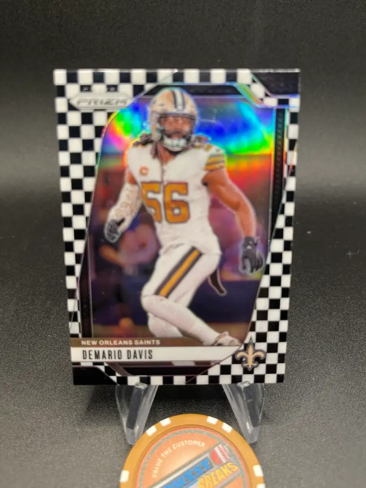 Demario Davis Checkerboard 2024 Prizm New Orleans Saints