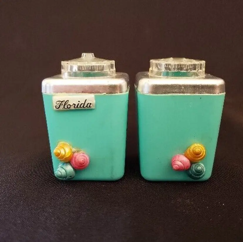 Florida Souvenir Set Canister Type STERLITE Salt & Pepper Shakers 2.5" Tall Vintage