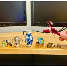 Lisa’s Itty Bitty’s