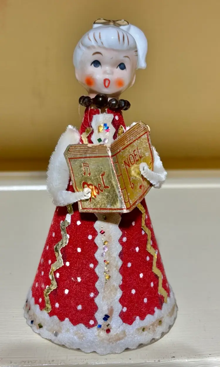 Japan Ceramic Head Caroler
