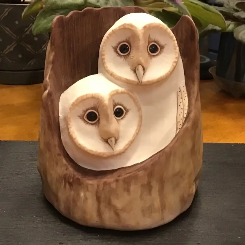 Vintage Roslyn Carren Bisque Owls In A Tree Trunk Figurine