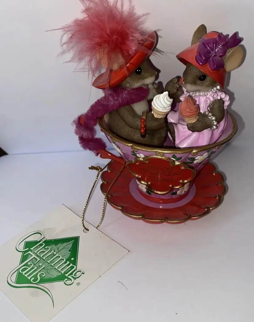 Charming Tails Hamilton Collection You're Pre-Tea Sweet Friendship Is Tea-rrific