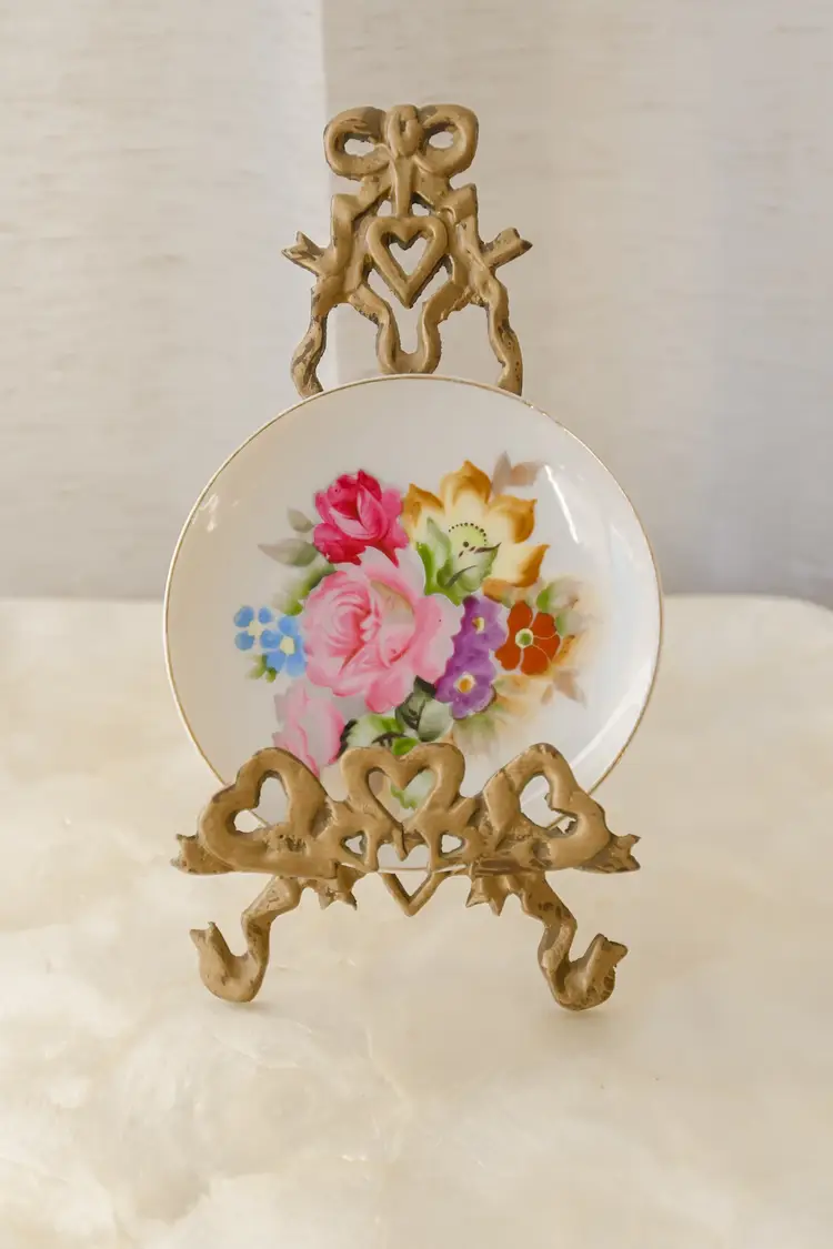 Vintage Ucagco Occupied Japan Hand Painted Plate Beautiful Roses Floral Dish