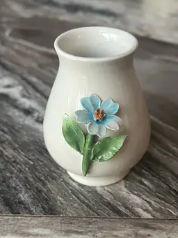 L’Atelier Blue Flower Floral Bud Vase Italy 2 1/2" x 2 1/4" Porcelain