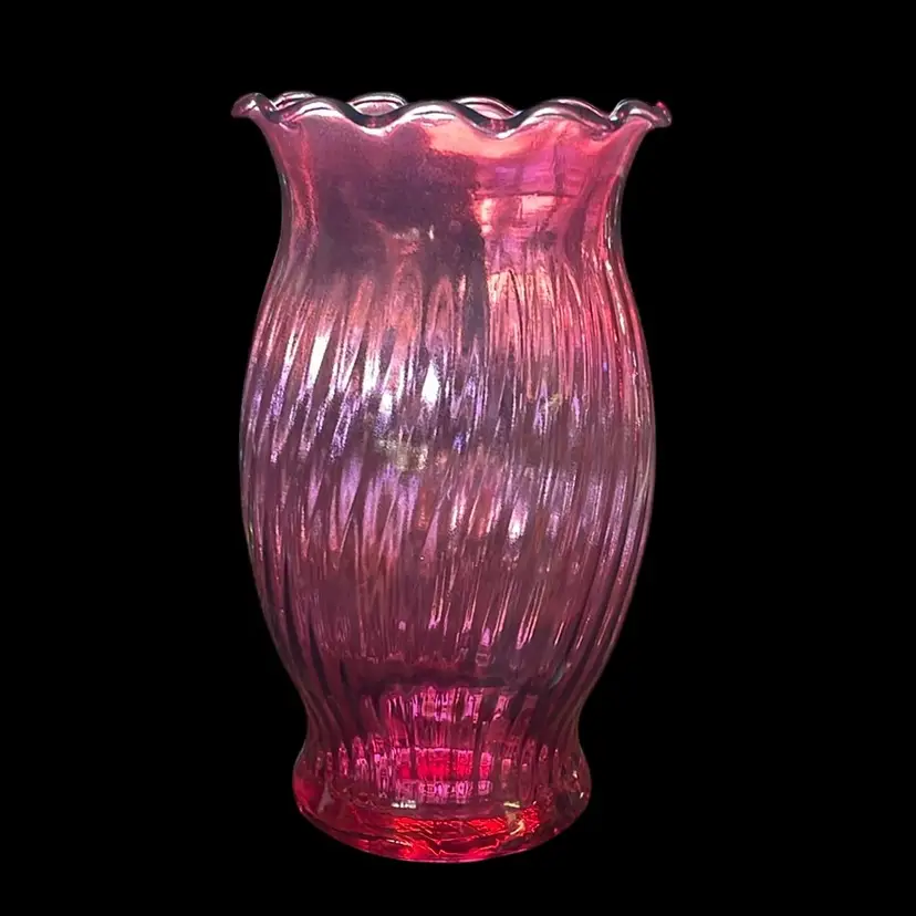 Pilgrim Glass Cranberry Swirl Vase