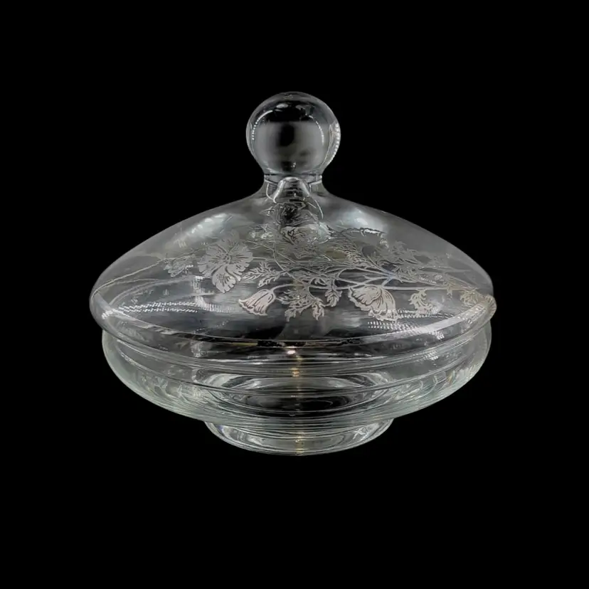 Vintage Candy Dish
Lidded Server Silver Overlay
By Silver City Glass 1940s-1950s
Flanders Poppy Pattern
Pattern