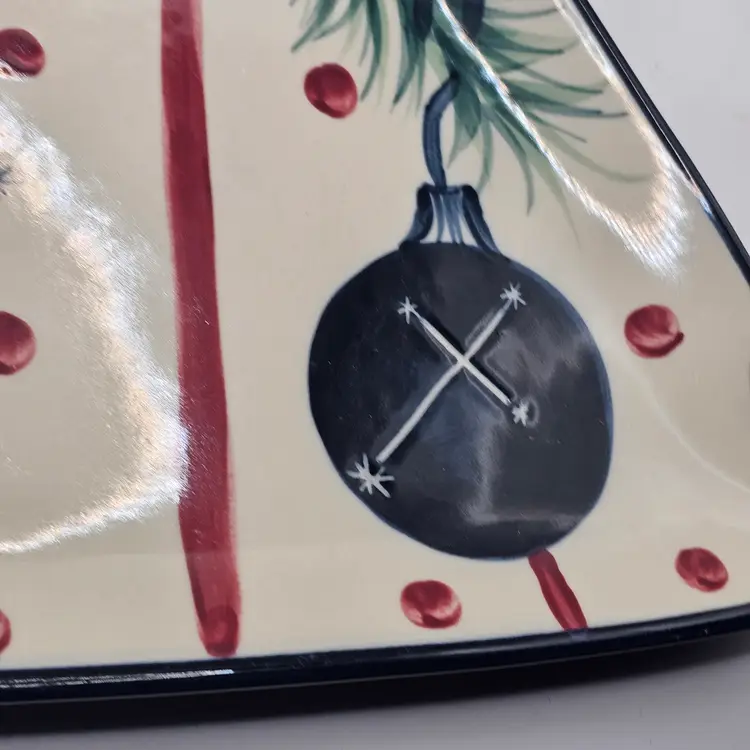 Gail Pittman vintage Christmas triangle plate ornament cross garland 1997 Signed