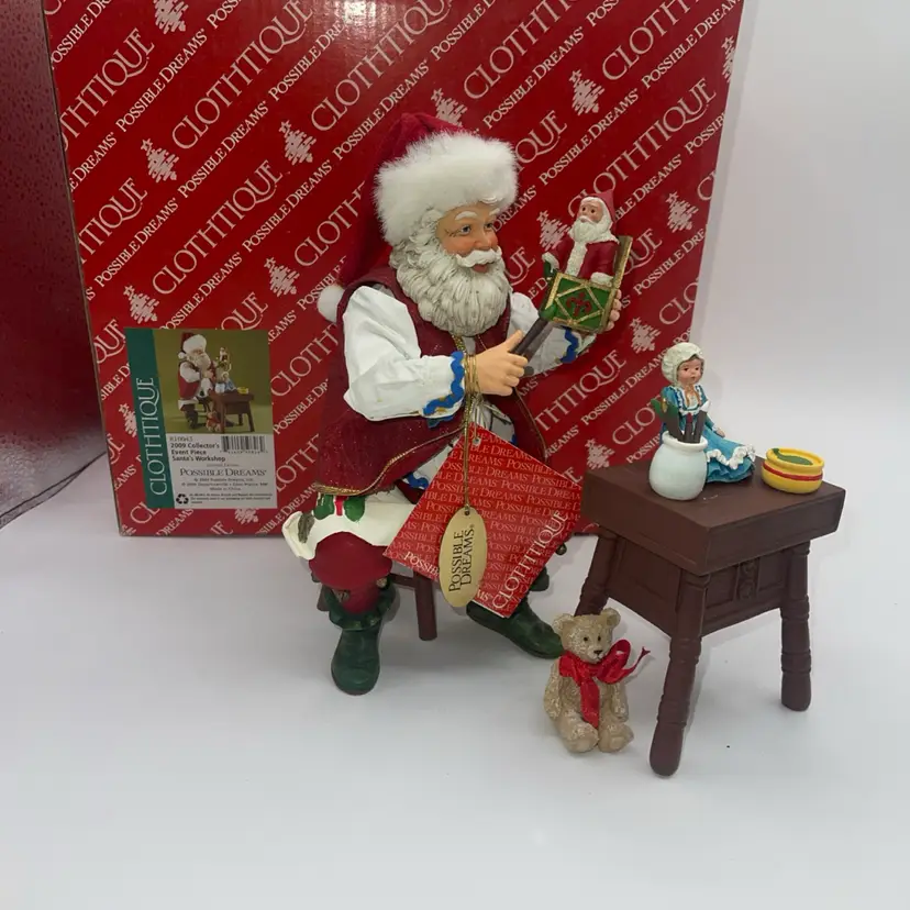 Clothtique 2009 Possible Dreams #810043 "Santa's Workshop" Collector Event Piece