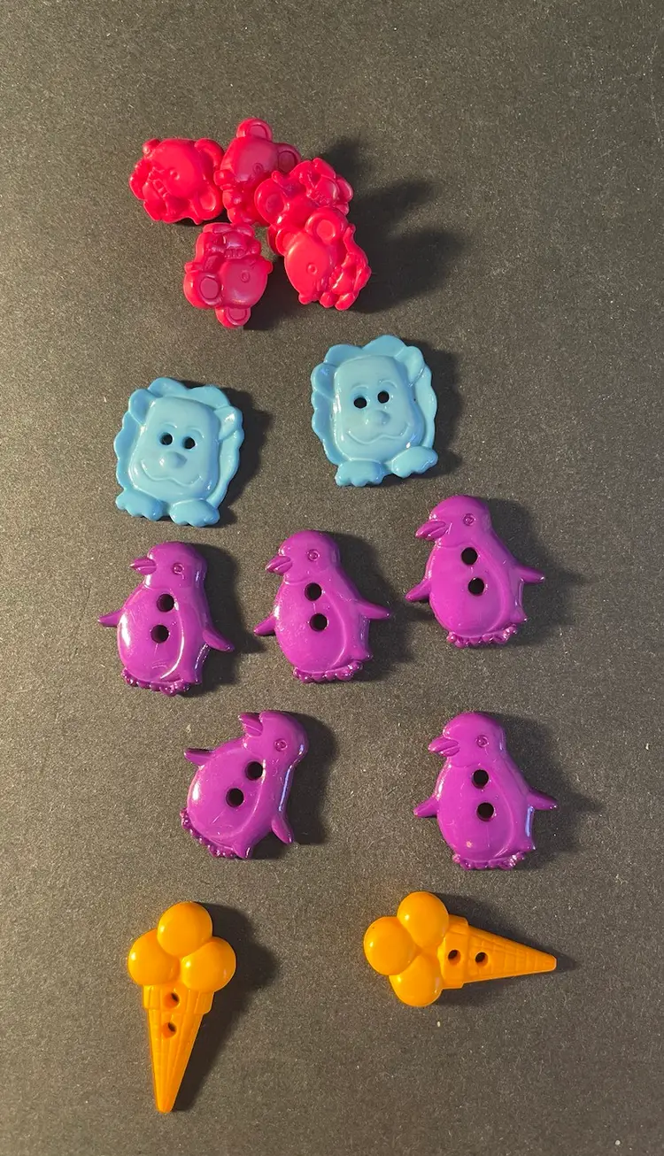 Assorted Vintage Plastic Buttons Peanuts School Supplies Candy Animals Penguins Lions Ice Cream Mice